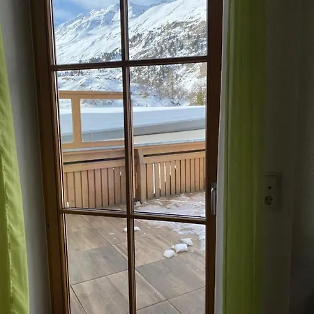 米歇尔公寓 公寓 *