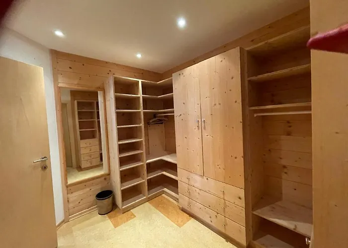 Michelle Apartment *